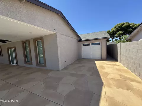 Exterior - 1826 W Oraibi Dr, Phoenix, AZ 85027 photo 4 of 4