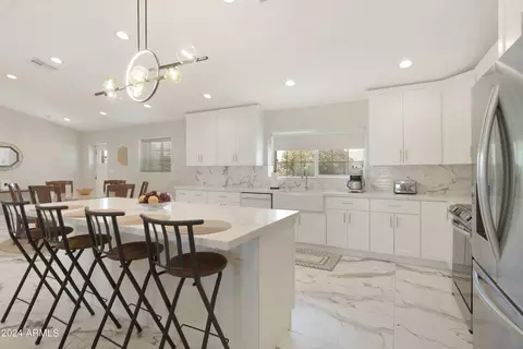Kitchen - 1826 W Oraibi Dr, Phoenix, AZ 85027 photo 3 of 5