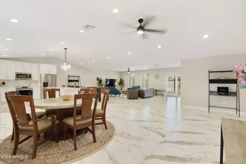 Dining - 1826 W Oraibi Dr, Phoenix, AZ 85027 photo 1 of 1