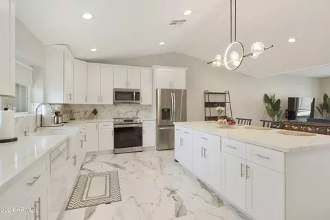 Kitchen - 1826 W Oraibi Dr, Phoenix, AZ 85027 photo 1 of 5
