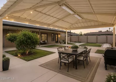 Exterior - 1826 W Oraibi Dr, Phoenix, AZ 85027 photo 3 of 4