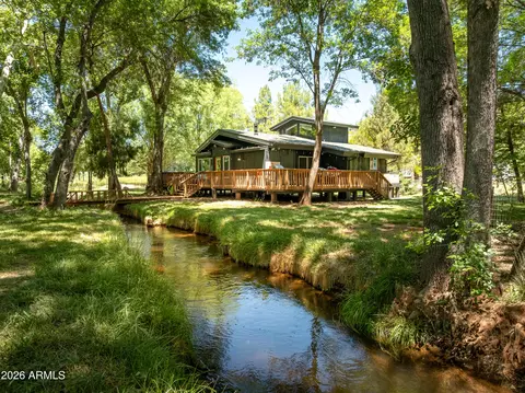 1420 N Page Springs Rd, Cornville, AZ 86325