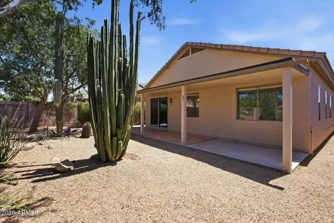 Exterior - 4606 E Chisum Trl, Phoenix, AZ 85050 photo 6 of 6
