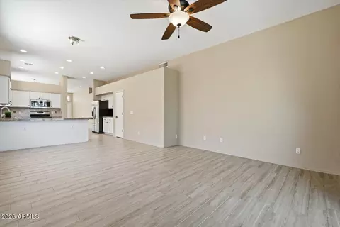 Living - 4606 E Chisum Trl, Phoenix, AZ 85050 photo 3 of 6