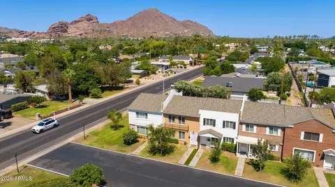 View/Area - 4081 E Campbell Ave, Phoenix, AZ 85018 photo 1 of 1