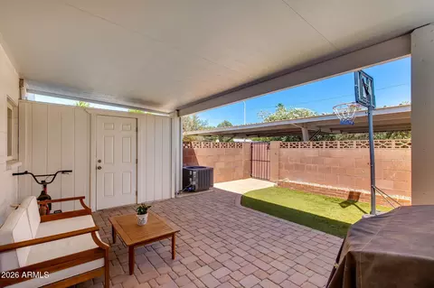 Exterior - 4081 E Campbell Ave, Phoenix, AZ 85018 photo 2 of 5