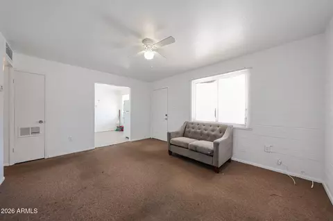 Living - 10226 N 15th Ave, Phoenix, AZ 85021 photo 3 of 5