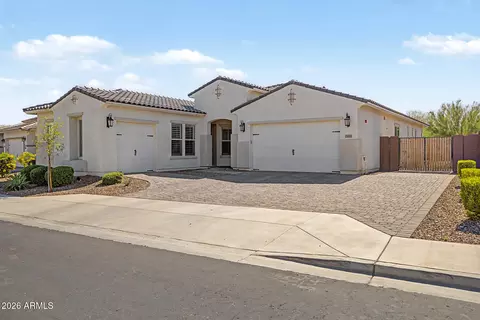 2418 N 211th Ln, Buckeye, AZ 85396