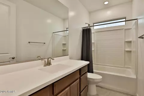 Bath - 9930 E Timpani Ln, Mesa, AZ 85212 photo 2 of 2