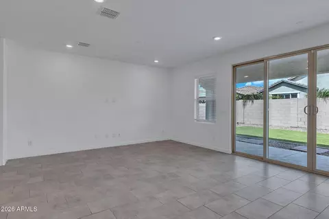 Living - 9930 E Timpani Ln, Mesa, AZ 85212 photo 7 of 9