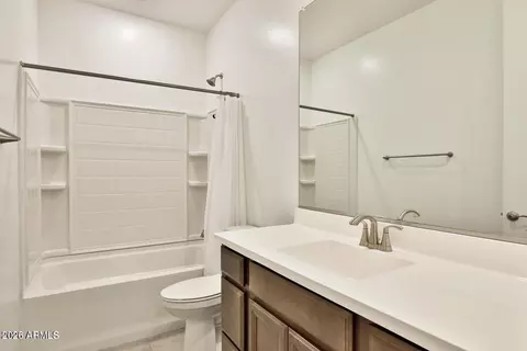 Bath - 9930 E Timpani Ln, Mesa, AZ 85212 photo 1 of 2