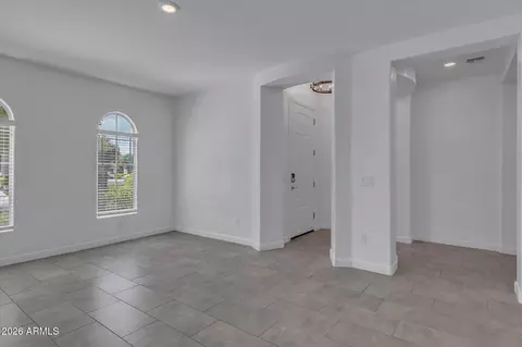 Living - 9930 E Timpani Ln, Mesa, AZ 85212 photo 3 of 9