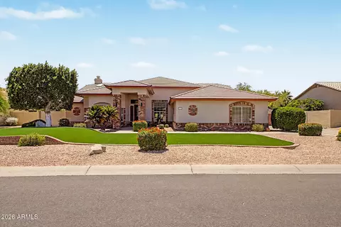 4637 W Misty Willow Ln, Glendale, AZ 85310