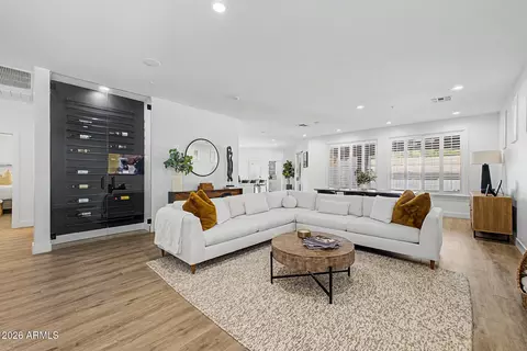 Living - 2732 E Tamarisk St, Gilbert, AZ 85296 photo 1 of 2