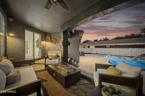 Exterior - 2732 E Tamarisk St, Gilbert, AZ 85296 photo 9 of 21