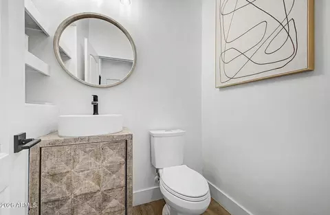 Bath - 2732 E Tamarisk St, Gilbert, AZ 85296 photo 1 of 4