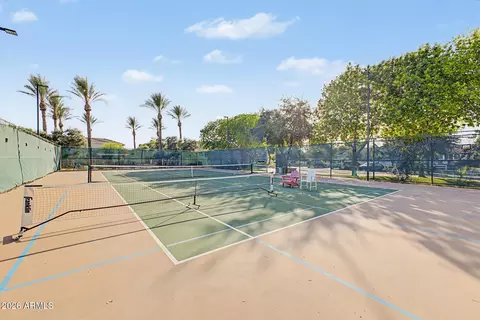 View/Area - 2732 E Tamarisk St, Gilbert, AZ 85296 photo 2 of 6