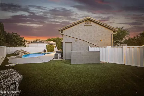 Exterior - 2732 E Tamarisk St, Gilbert, AZ 85296 photo 13 of 21