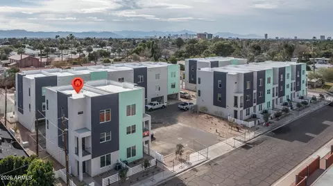 2601 E Clarendon Ave #20, Phoenix, AZ 85016