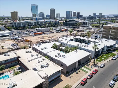 View/Area - 3611 N 5th Ave, Phoenix, AZ 85013 photo 1 of 2