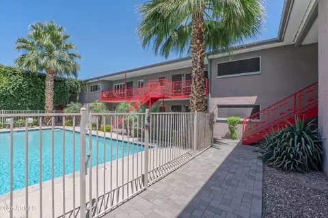 Exterior - 3611 N 5th Ave, Phoenix, AZ 85013 photo 3 of 5