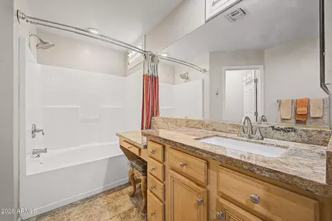 Bath - 1024 E Frye Rd #1056, Phoenix, AZ 85048 photo 3 of 4