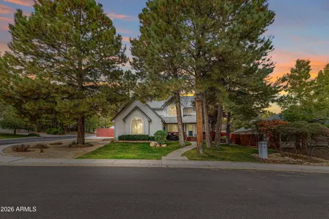 2201 N Bristlecone Dr, Flagstaff, AZ 86004