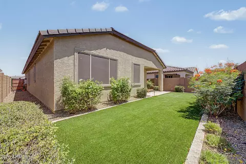 Exterior - 2732 S Prospector Point Rd, Apache Junction, AZ 85119 photo 2 of 5