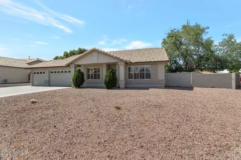 10773 W Tonopah Dr, Sun City, AZ 85373