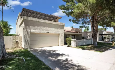 8434 E San Bernardo Dr, Scottsdale, AZ 85258