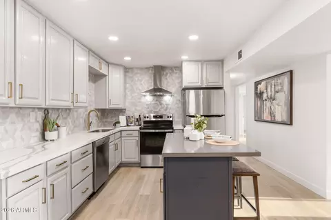 843 N Jay St, Chandler, AZ 85225