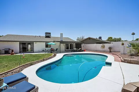 Exterior - 4428 E Pinto Ct, Phoenix, AZ 85044 photo 5 of 9