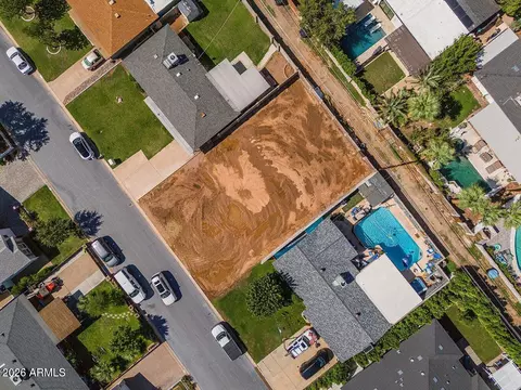 View/Area - 4126 E Sells Dr, Phoenix, AZ 85018 photo 1 of 1