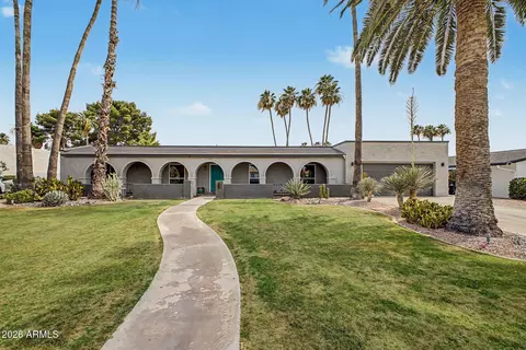 Exterior - 333 E Deepdale Rd, Phoenix, AZ 85022 photo 11 of 12