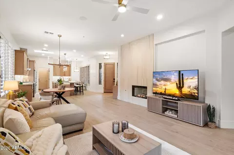 30962 N 74th Way, Scottsdale, AZ 85266