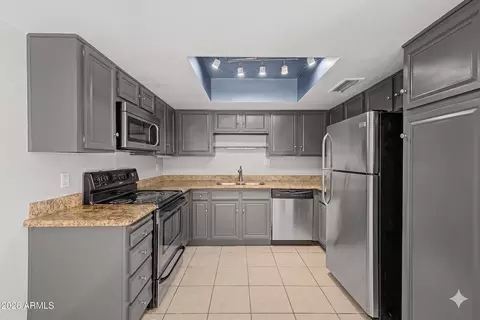 8430 N Central Ave #C, Phoenix, AZ 85020