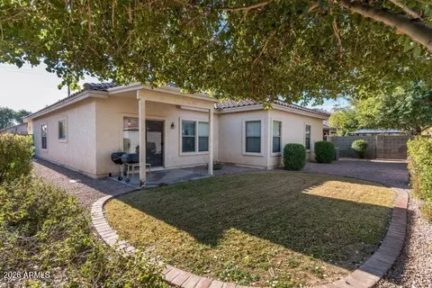 Exterior - 3564 E Santa Fe Ln, Gilbert, AZ 85297 photo 3 of 3