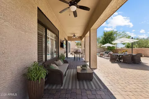 Exterior - 4511 E Swilling Rd, Phoenix, AZ 85050 photo 4 of 10