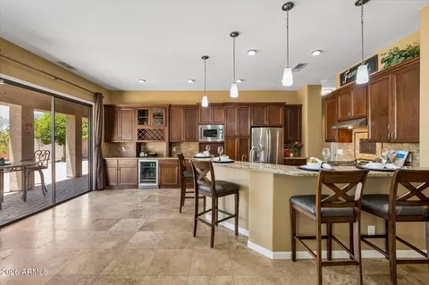 Kitchen - 4511 E Swilling Rd, Phoenix, AZ 85050 photo 1 of 4