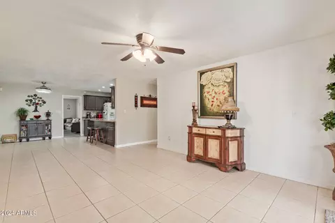 Entry Way - 616 N Matlock St, Mesa, AZ 85203 photo 2 of 3