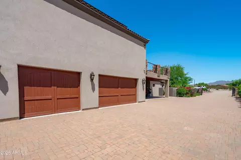 Exterior - 1823 W Maddock Rd, Phoenix, AZ 85086 photo 31 of 36