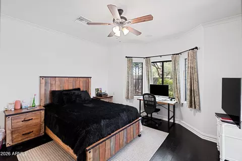 Bedroom - 1823 W Maddock Rd, Phoenix, AZ 85086 photo 5 of 10