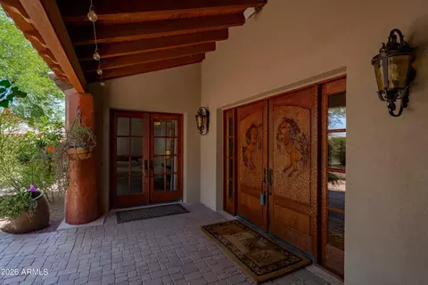 Exterior - 1823 W Maddock Rd, Phoenix, AZ 85086 photo 12 of 36