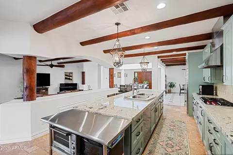 Kitchen - 1823 W Maddock Rd, Phoenix, AZ 85086 photo 3 of 13