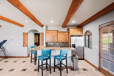Kitchen - 1823 W Maddock Rd, Phoenix, AZ 85086 photo 11 of 13