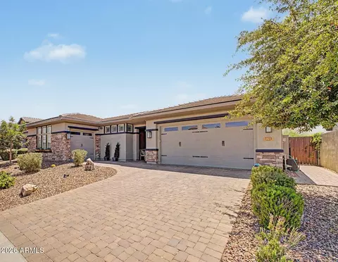 Other - 7701 S Barlow Dr, Gilbert, AZ 85298 photo 1 of 15