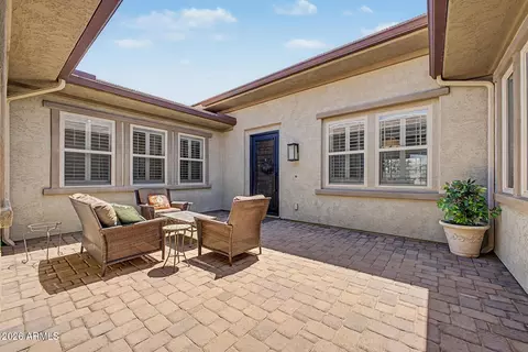 Exterior - 7701 S Barlow Dr, Gilbert, AZ 85298 photo 4 of 10