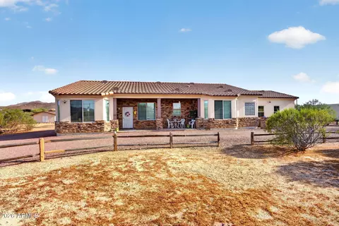 2929 W New River Rd, New River, AZ 85087