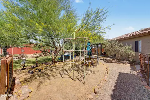 Exterior - 1502 S Prospectors Rd, Apache Junction, AZ 85119 photo 14 of 29