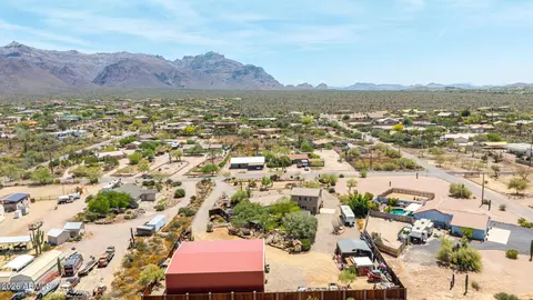 View/Area - 1502 S Prospectors Rd, Apache Junction, AZ 85119 photo 6 of 18